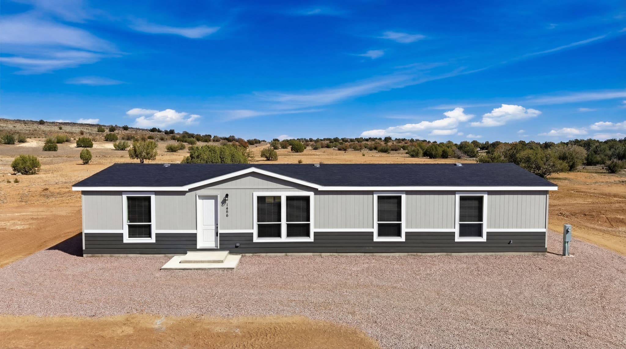 Keller williams arizona realty  liberty 28704a hero home features