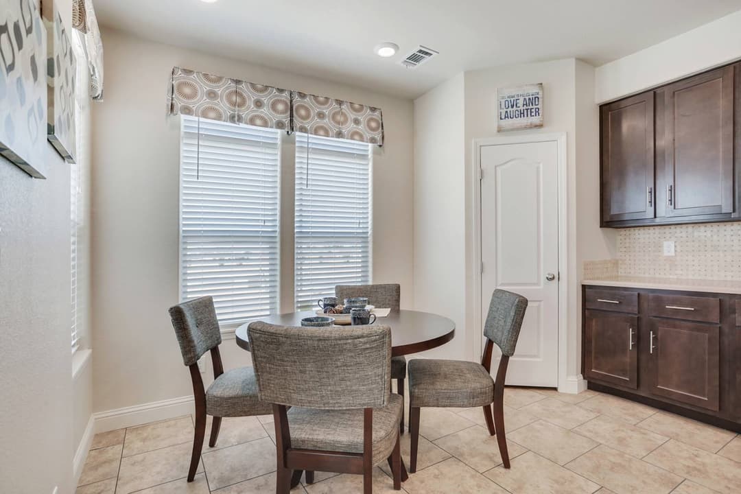 American freedom 2848pc2  interior home features