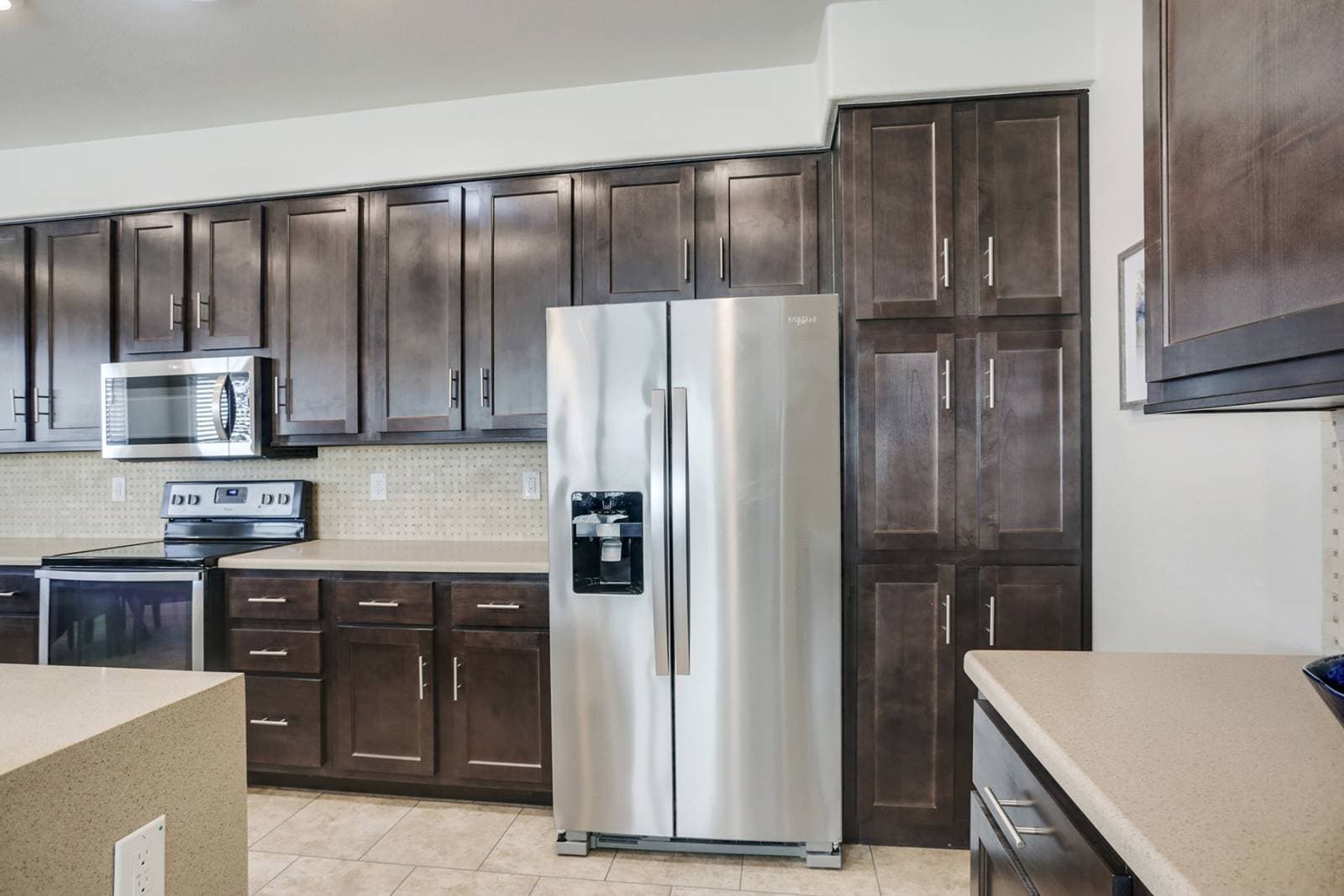 American freedom 2848pc2  kitchen home features