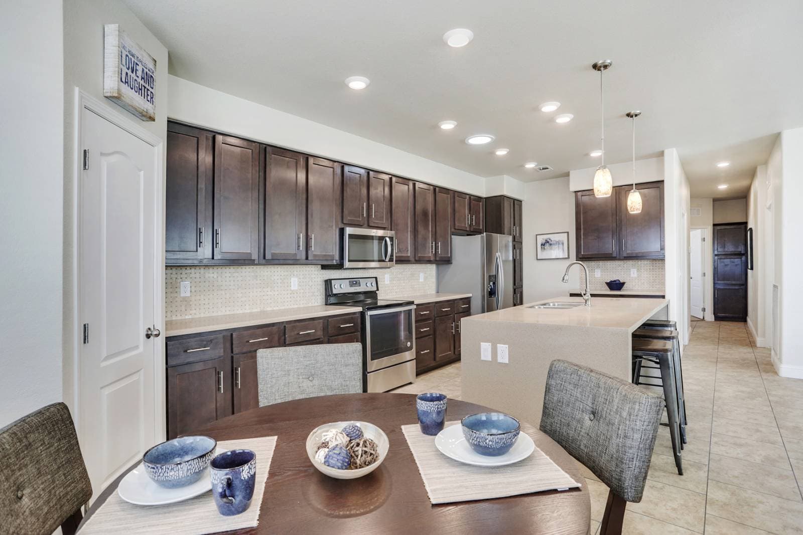 American freedom 2848pc2  interior home features