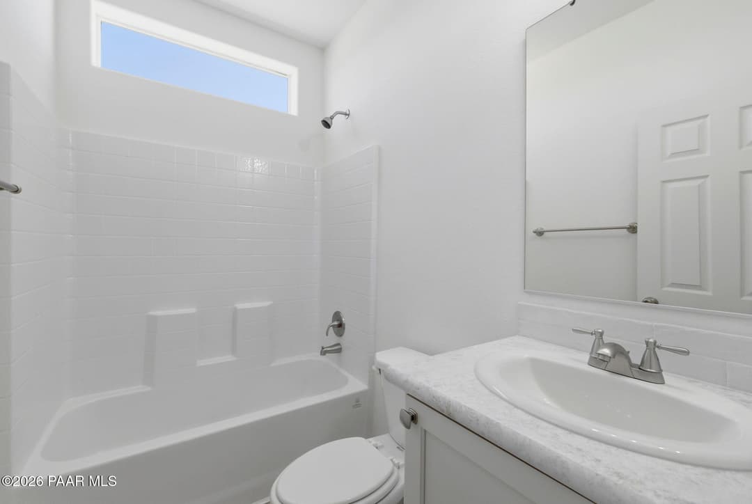 350 e peterson road paulden az 86334 bathroom home features