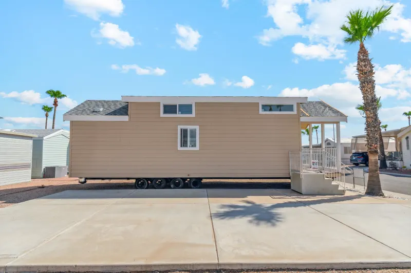 Desert vista apdv207-l elevation and exterior home features