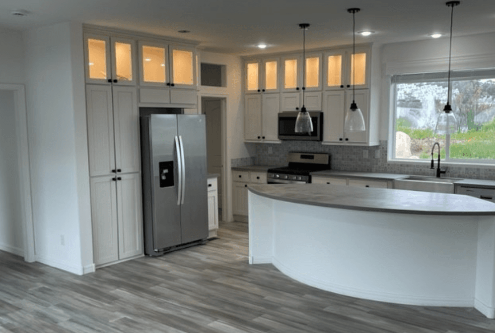 Desert ridge 28663a kitchen home features